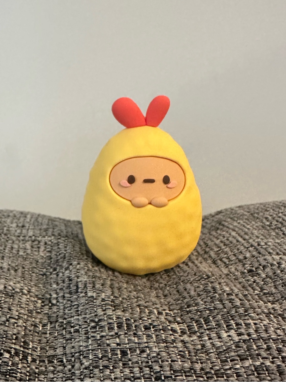 Smoko tempura shrimpie blind box figure - Tayto shrimpie
